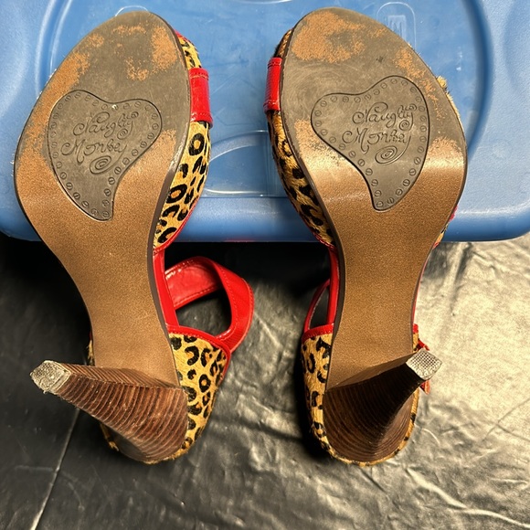 Naughty Monkey Women's Chutes and Ladders 2 Open Toe Pump - Picture 7 of 10